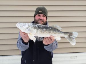 Mike Behr - walleye Fishing