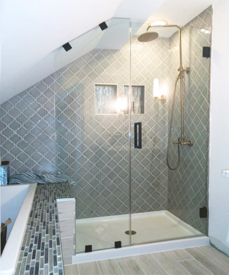 Frameless shower for sloped ceiling bathroom