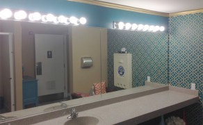 Store Bathroom Mirror